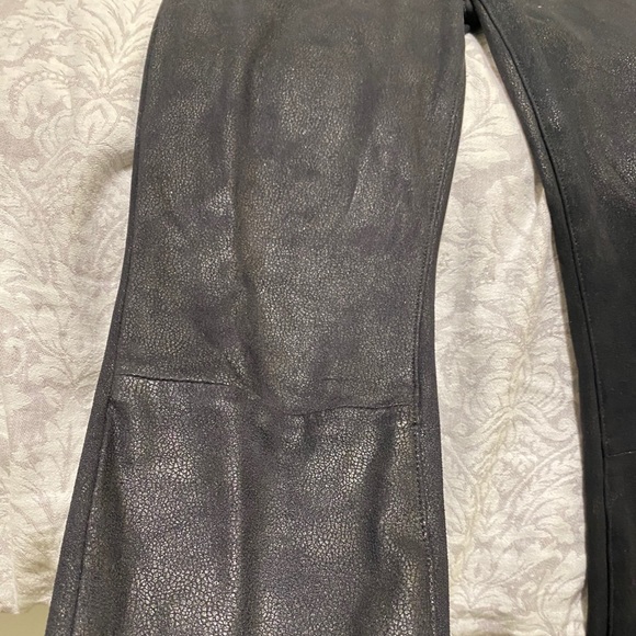 7 Jeans - Picture 4 of 4